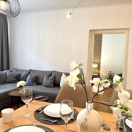 Modern Eingerichtete Wohnung Im Stadtzentrum Zittau Kostenloser Parkplatz Kültér fotó