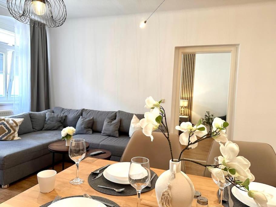 Modern Eingerichtete Wohnung Im Stadtzentrum Zittau Kostenloser Parkplatz Kültér fotó