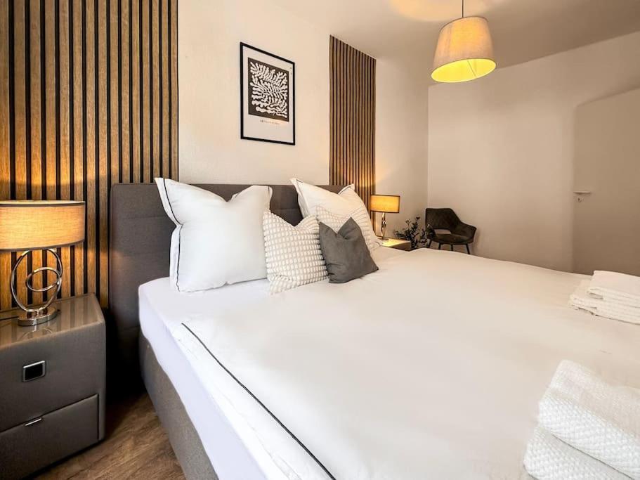 Modern Eingerichtete Wohnung Im Stadtzentrum Zittau Kostenloser Parkplatz Kültér fotó